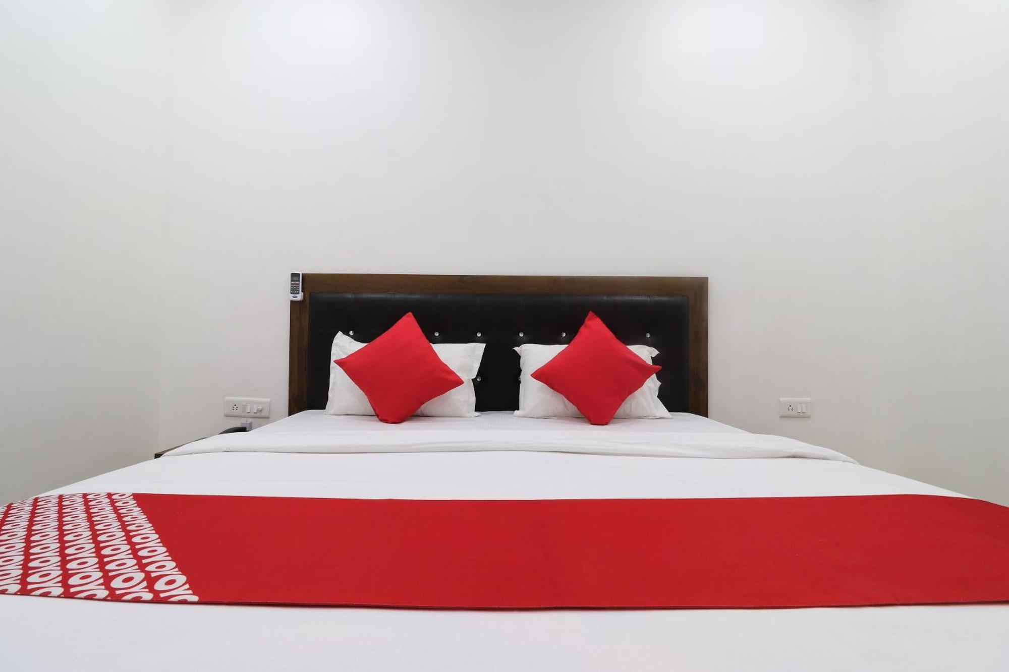 Hotel O Vrindavan Inn Near Lulu Mall Bijnaur Zewnętrze zdjęcie