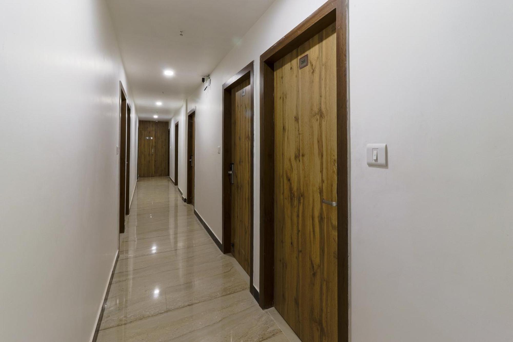 Hotel O Vrindavan Inn Near Lulu Mall Bijnaur Zewnętrze zdjęcie